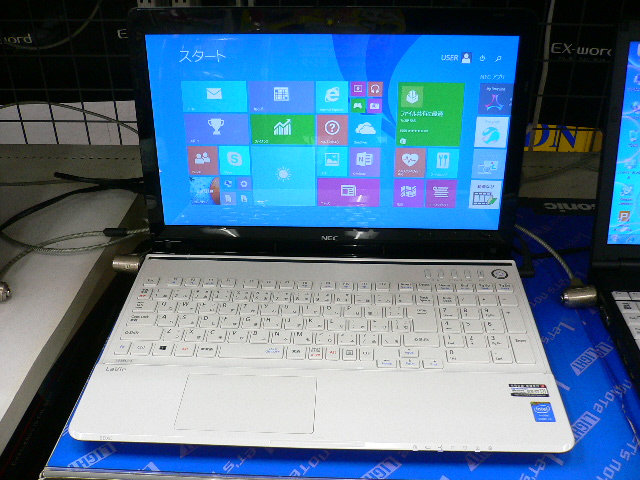 Office2013搭載！2014年夏モデル NEC Lavie S PC-LS350SSW - 名古屋 