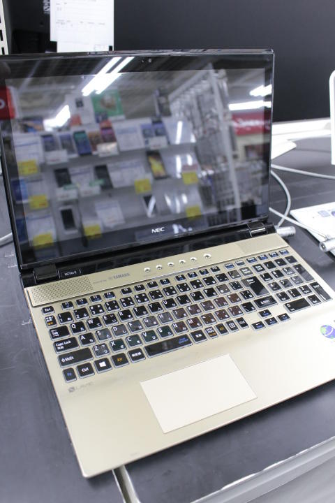 ゴールド色がかっこいいnec製ノートパソコン 札幌中古品情報